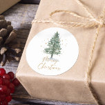 Waterverf Pine Christmas Tree Gold Ronde Sticker<br><div class="desc">Voeg de finishing touch aan uw vakantie mail,  geschenken en meer met deze Merry Christmas stickers met een waterverf kerstboom versierd met gouden sterren en sprenkels.</div>