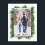 Waterverf Pine Lijst Familie Foto Vakantie Briefkaart<br><div class="desc">Modern Elegant Waterverf Groen dennenbos Lijst met dennenappels Familie Foto Vrolijk Kerst Vakantie Briefkaart</div>