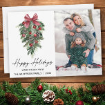 Waterverf pinnen kalligrafie inkt foto feestdagenkaart<br><div class="desc">Moderne Elegant Calligraphy Ink Script Waterverf Pines Winter Greenery with Burgundy Red Ribbon Bow kerstsierents,  Pine Cones and Holly Berries Photo Prettige feestdagen Card</div>