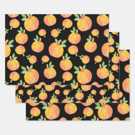 Waterverf pompoenpatroon zwarte achtergrond inpakpapier vel