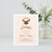 Waterverf Pug Peach Floral Baby shower Uitnodiging (Staand voorkant)