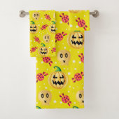 Waterverf Pumpkin en Snoep Halloween Pattern Bad Handdoek (Insitu)