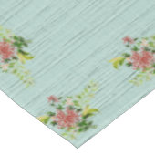 Waterverf Red Gerbera Daisy w / Greenery 60" x 84" Tafelkleed (Gekanteld)