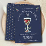 Waterverf Rode wijn Roos Navy Blue 60th Birthday Kaart<br><div class="desc">Rode wijn Roos Waterverf Navy Blue 60th Birthday Invitation. Het ontwerp heeft een waterverf rood wijnglas,  rozen en twijgen op een blauw marineklein. De tekst is wit en volledig aanpasbaar. Elegant en rustisch 60e verjaardag uitnodiging voor een vrouw of een man.</div>