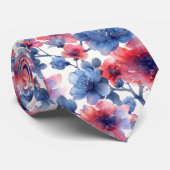Waterverf rood, blauw bloempje op een wit stropdas (Opgerold)