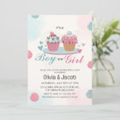 Waterverf roze blauw cupcake gender reveal party kaart (Staand voorkant)