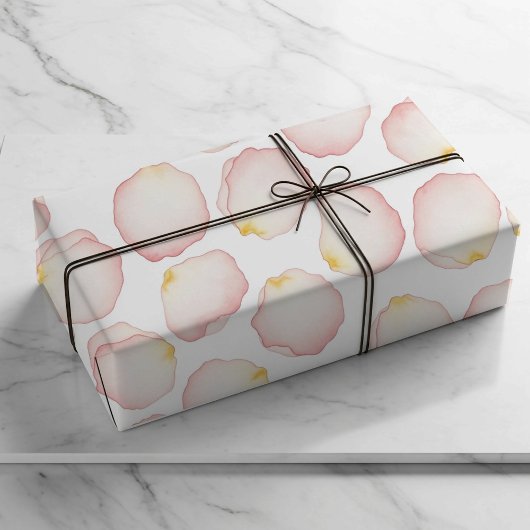 Waterverf roze bloemblaadjes Inpakpapier