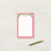 Waterverf roze bloemen hebben dingen te doen post-it® notes (Op bureau)
