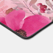 Waterverf Roze Bloemen op een Monogrammed roze Bureaumat (Hoek)
