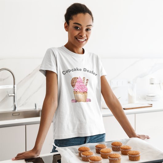 Waterverf roze cupcake met koekjes dealer t-shirt