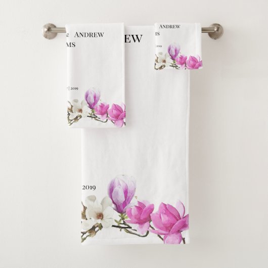 Waterverf Roze en White Magnolia Blossom Bad Handdoek (Insitu)