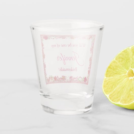 Waterverf Roze Floral is mijn Bridesmaid Shot Glas (Achterkant)