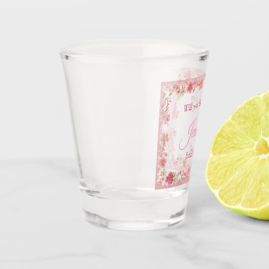 Waterverf Roze Floral is mijn Bridesmaid Shot Glas (Links)