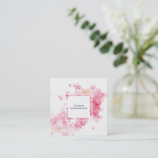 Waterverf roze florale spleet wit lijst vierkante visitekaartje (Staand voorkant)