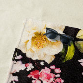 Waterverf roze geel rozen zwarte achtergrond strandlaken (In situ)