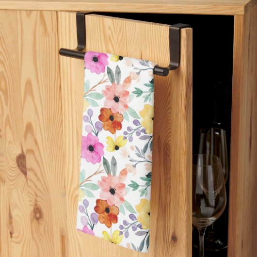 Waterverf roze, rode, gele bloemen theedoek (Derde Gevouwen)