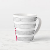 Waterverf Roze ventilator in een zwarte en witte s Latte Mok (Rechterhoek)