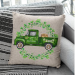 Waterverf St. Patrick's Day Green Truck Clover Kussen<br><div class="desc">Dit ontwerp kan op het gebied worden gepersonaliseerd dat door de foto en/of tekst te veranderen wordt verstrekt. Of het kan worden aangepast door te klikken deze Sjabloon personaliseert en dan de klik te kiezen om verdere optie aan te passen en de kleur van de achtergrond te schrappen of te...</div>