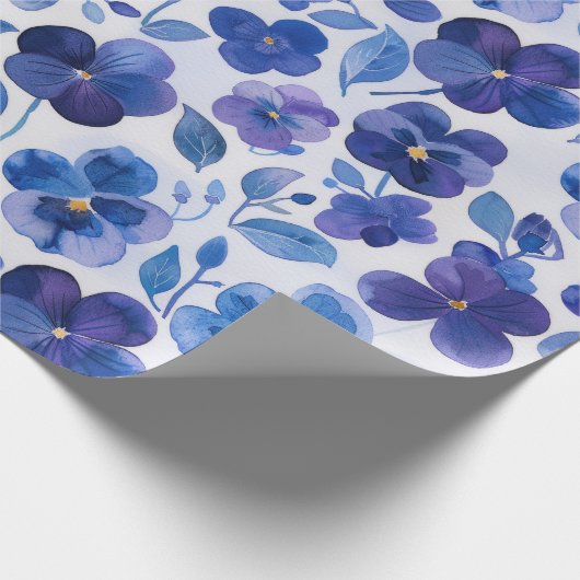 Waterverf Style Pansies Paarse Blauwe Bloemprint Cadeaupapier (Hoek)