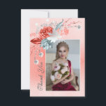 Waterverf Succulent Bloemen Foto | Bat Mitzvah Bedankkaart<br><div class="desc">Dit ontwerp heeft een sierlijk waterverf sappig bloemboeket in zacht blauw, bordeaux en koraalrood op een koraal shimmer achtergrond. Je favoriete foto en de tekst Thank You in elegant script op de voorkant. Op de keerzijde staat uw persoonlijke bedankkaartgegevens. Personaliseer door de tekst in de tekstvakken te bewerken. Ontworpen voor...</div>