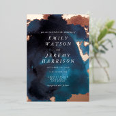 Waterverf Texture Moody Navy Wedding Folie Uitnodiging (Staand Voorkant)