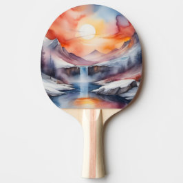 Waterverf van besneeuwde bergen onder zonsondergan tafeltennisbatje