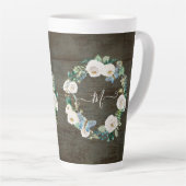 Waterverf van Monogram Rustic Floral Butterfly Latte Mok (Rechterhoek)