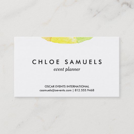 Waterverf van regenboog omringt moderne kleurrijke visitekaartje (Voorkant)