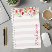 Waterverf van roze pasta Floral Stripe gepersonali Planner