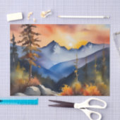 Waterverf van zonsopgang boven met sneeuw bedekte  tissuepapier (Craft)