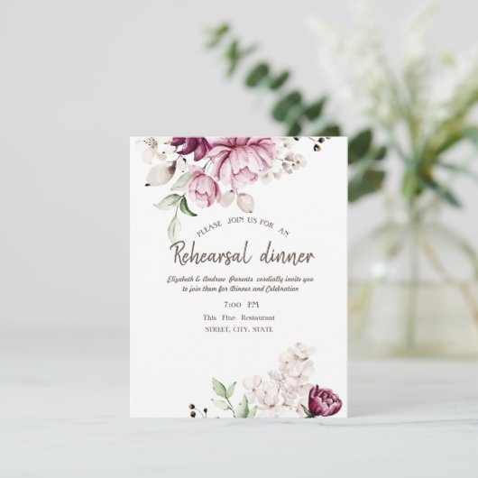 Waterverf Violet Flowers Rehearsal Dinner Kaart (Staand voorkant)