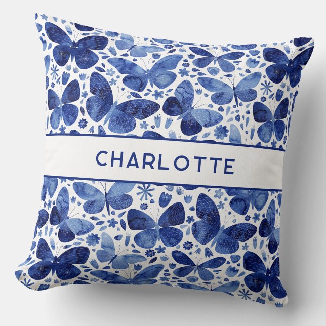 Waterverf Vlinders Blauw Persoonlijk Kussen (Blue and white watercolor butterfly art personalized custom name throw pillow)