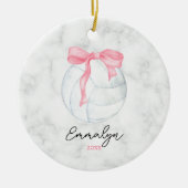 Waterverf Volleybal met Girly Pink Coquette Bow Keramisch Ornament (Voorkant)