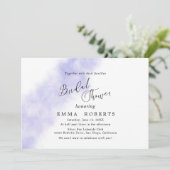 Waterverf wassen | Paarse bruidsdoucheuitnodiging Kaart (Staand voorkant)