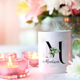 Waterverf wilde bloemen initiaal monogram koffie m koffiemok