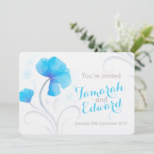 Waterverf wildflower blauw grijs bruiloft uitnodig kaart (Staand voorkant)