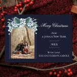 Waterverf Winter Bloemen Boho Boog Foto | Blauw Feestdagenkaart<br><div class="desc">Omarm de charme van het seizoen met deze Blue Waterverf Winter Floral Boho Arch Holiday Photo Card, gemaakt om uw feestelijke sfeer te delen. Deze vakantiefoto-begroeting heeft een elegante lay-out met een delicate boho-boog en een waterverf winterbloemaccent, waardoor uw familiefoto prachtig wordt ingelijst. Het bloemenontwerp van de boho wordt gecombineerd...</div>