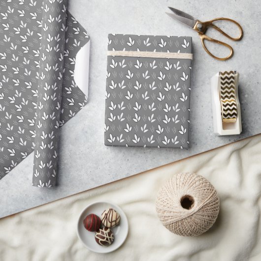 Waterverf Witte Bloemen Patroon Grijs Cadeaupapier (Crafts)