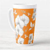 Waterverf Witte Orchidee op Sinaasappel | Latte Mok (Linkerhoek)