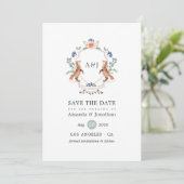 Waterverf Woodland Laurel Crest Monogram Wedding Save The Date (Staand voorkant)