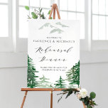 Waterverf Woodland Rehearsal Dinner Welcome Poster<br><div class="desc">Het herrepetitieve diner van het thema Woodland is een welkomstteken met groene waterverf en bergen. Dit griezelige welkomstteken is perfect voor lente-,  herfst- en winterrepetities. Dit zal ook perfect zijn voor de woudbos- en boerenthemabruiloften. Overeenkomende objecten zijn beschikbaar.</div>