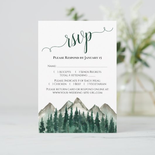 Waterverf woud en bergen Rustic Wedding RSVP Kaartje (Staand voorkant)