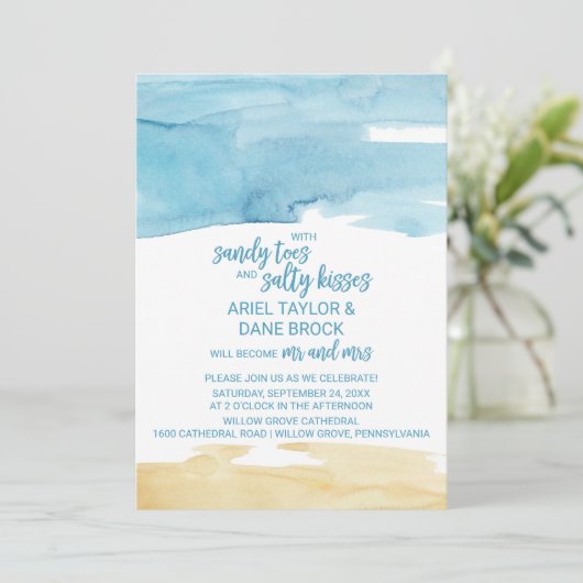 Waterverf Zand en Zee Salty Kisses Wedding Kaart (Staand voorkant)