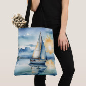 Waterverf zeilboot op een meer bij zonsondergang tote bag (Dichtbij)