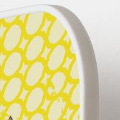 Waterverf zonnebloem met vlinders zoals geel pickleball paddle (Links Detail)