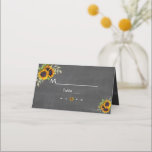 Waterverf zonnebloemen Chalkboard-nummer Plaatskaartje<br><div class="desc">Robuust,  Romantisch kaartontwerp met waterverf zonnebloemen,  pijlen met hart en zonnebloemen als verdeler,  allemaal op een echte fotoachtergrond. Het gebruik past hulpmiddel aan om uw info toe te voegen. Matchingitems zijn te vinden in mijn Collectie van mijn soennitische zonnebloemen.</div>