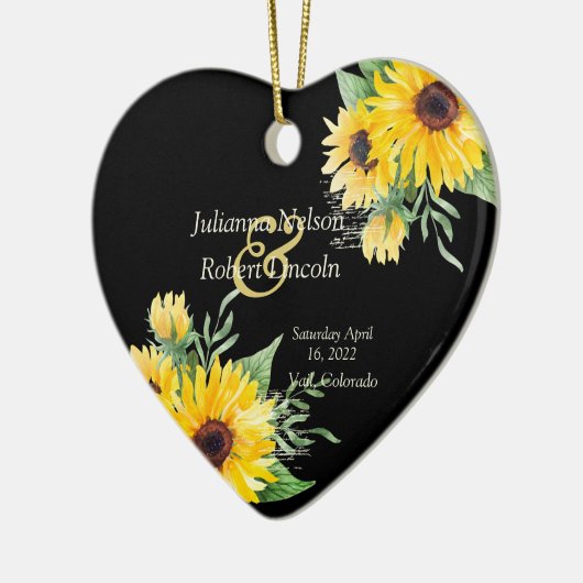 Waterverf zonnebloemen op zwarte bruiloft keramisch ornament (Links)