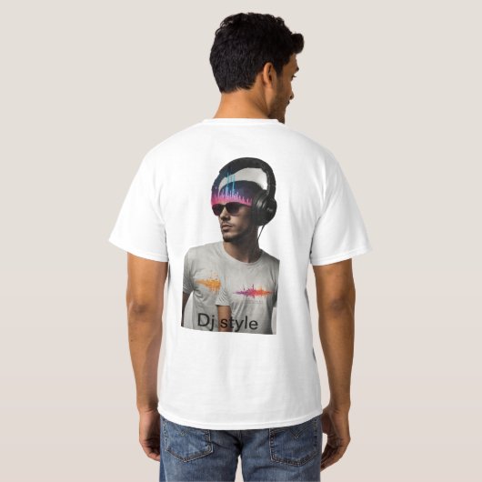 Waveform Beats: Aangepaste DJ Logo T-Shirt Design (Achterkant volledig)