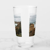 Waves Against Time beroemd gemaakt door Great Ocea Glas (Links)