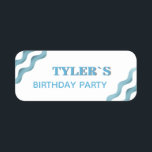 Waves Blue Kids Birthday Party Naamplaatje<br><div class="desc">Moderne naam verjaardagsfeestje voor kinderen. Pas het label aan met jouw naam. De naam en de tekst zijn in blauwe kleur. De achtergrond is wit met blauwe golven. Organiseer je een verjaardagsfeest met veel kinderen voor je dochter of zoon? Gebruik deze naamlabels,  dus iedereen weet waar ze thuishoren.</div>